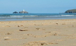 General view of Godrevy Light from the beach